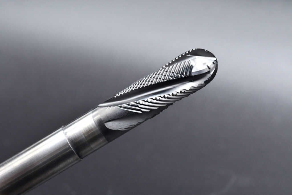 Präzisionswerkzeuge von HUFSCHMIED sorgen für herausragende Ergebnisse bei der Zerspanung von Hightech-Materialien wie faserverstärkten Kunststoffen. Ein entscheidender Faktor dafür ist die zusammen mit CemeCon entwickelte Diamant-Beschichtung DIP®.