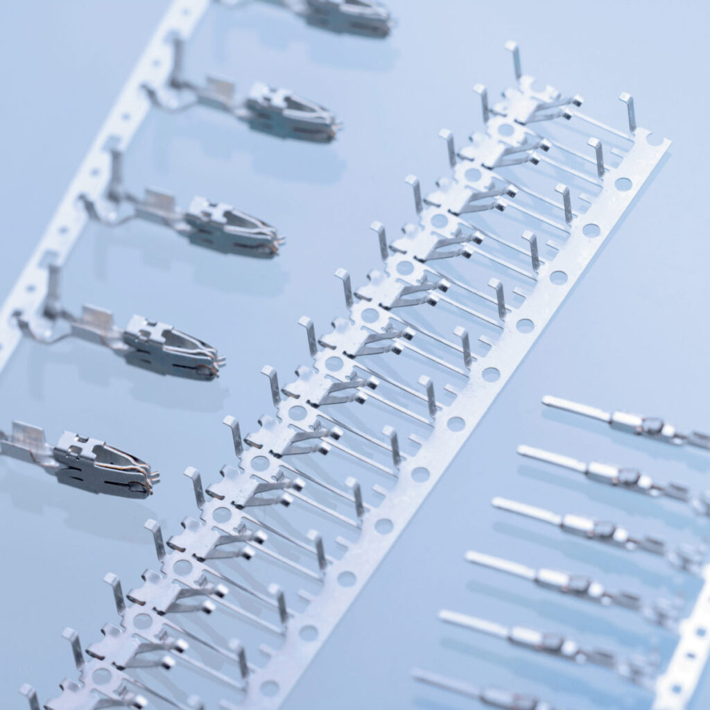 Filigrane Stanzteile für die Elektronikindustrie sind die Kernkompetenz von Stepper