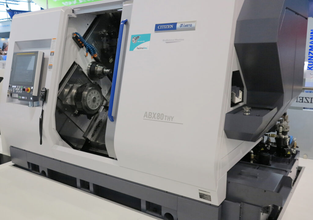 Bei den „Flaggschiffen“ für die Multitasking-Stangenbearbeitung legt Citizen mit der neuen Miyano ABX80-THY3 nun noch eine Schippe drauf: Dank der neuen 80er-Hauptspindel deckt der Kurzdreher ein noch breiteres Applikationsspektrum ab.