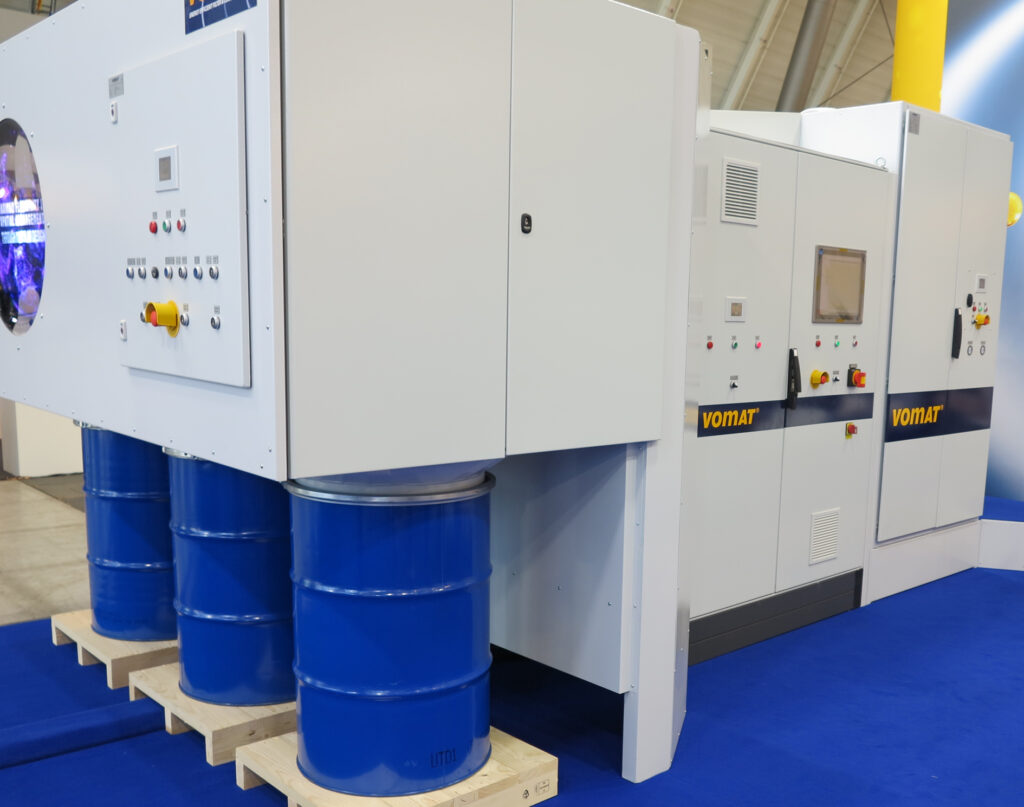 Feinstfiltration von Kühlschmierstoffen mit Vomat Filtrationsanlage auf der GrindingHub