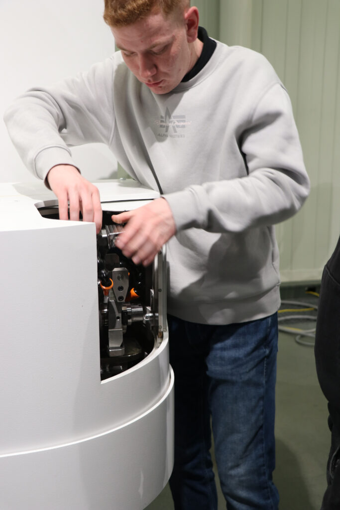 8498.Schulung Scheibenwechsler1