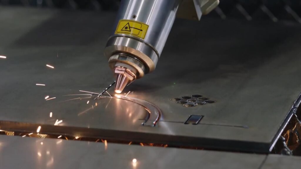 Bevel-U von Messer Cutting Systems beim Fasenschneiden